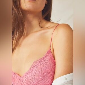 FREE PEOPLE BRALETTE   NWT